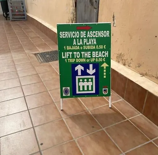 Newly Refurbished Modern 2-bed In Heart Of * Torremolinos